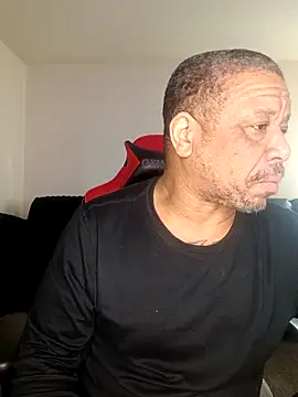 yellowwetfox online show from February 12, 2026, 5:19 pm