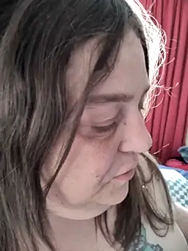 HouseWifeWhore Milf online show from May 29, 2026, 5:49 am