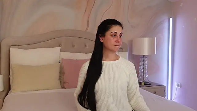 OliviaSirena online show from February 9, 2025, 7:52 pm