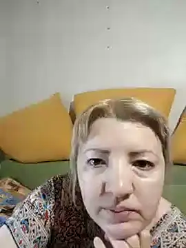 stefanyharper16 online show from November 4, 2025, 7:24 pm