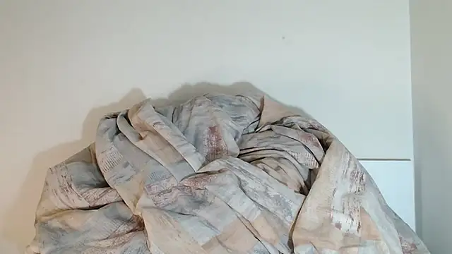 Snapshot of bonbonitaa chatting on November 30, 2025, 8:35 pm bonbonitaa online show from November 30, 2025, 8:35 pm