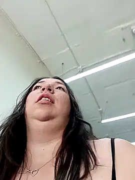 isabella rossse online show from February 19, 2025, 7:16 pm