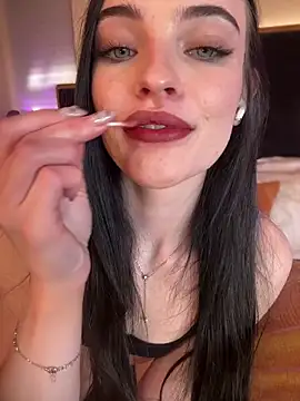 KarissaChantelle online show from February 26, 2026, 5:34 pm