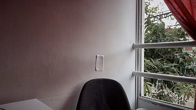 romeolovedark online show from September 21, 2025, 1:02 pm