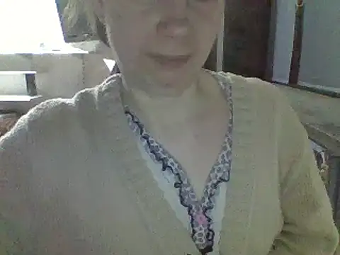 Moi Lina online show from January 19, 2025, 11:00 pm