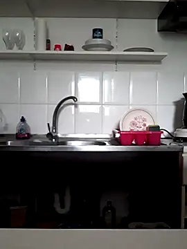 Moi Lina online show from September 26, 2025, 10:08 am