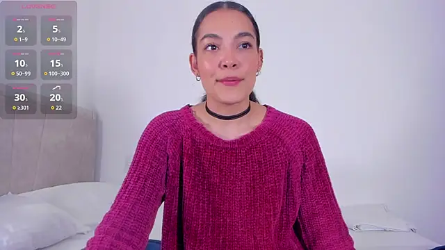 TIFFANYRUSSO online show from November 26, 2025, 5:41 am