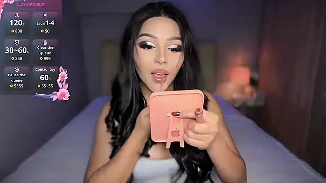 shantal r0mance online show from January 9, 2026, 10:44 pm