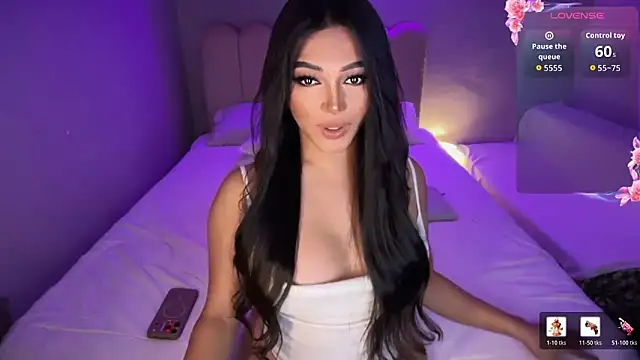 shantal r0mance online show from June 14, 2026, 12:52 am