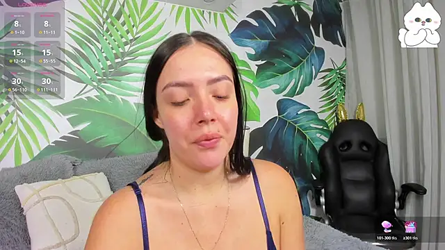 brianna 196 online show from November 18, 2025, 7:51 pm