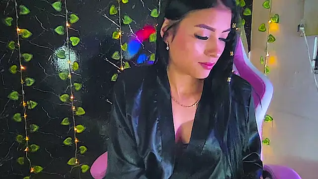 adda mancini online show from December 8, 2024, 2:28 am