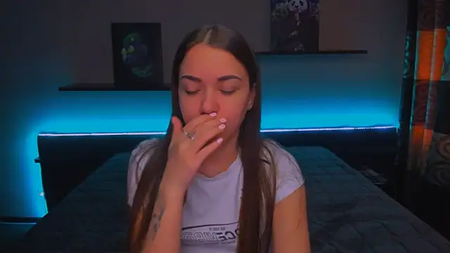 AlexaBarkley online show from January 28, 2025, 3:15 am