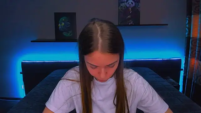 AlexaBarkley online show from February 11, 2025, 6:51 am