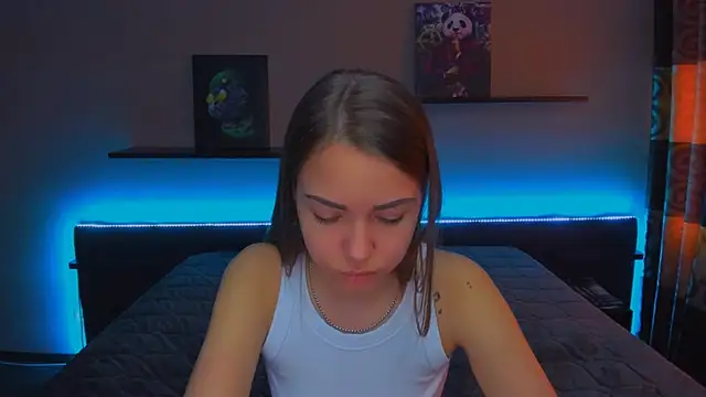 AlexaBarkley online show from February 18, 2025, 3:10 am