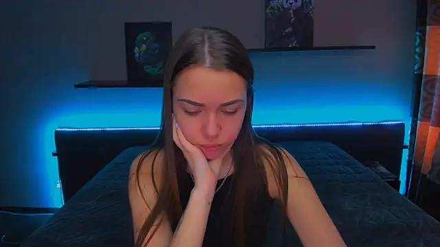 AlexaBarkley online show from March 5, 2025, 3:08 am