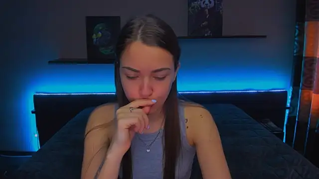 AlexaBarkley online show from March 7, 2025, 3:19 am