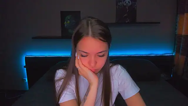 AlexaBarkley online show from April 24, 2026, 12:46 am