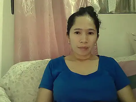 Alexiadreamer online show from September 21, 2025, 1:24 pm