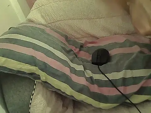 Alexiadreamer online show from December 4, 2025, 4:59 pm