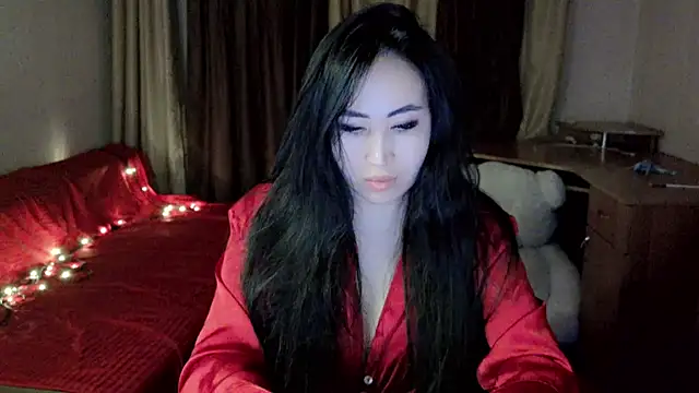 Snapshot of AsianQueens chatting on February 20, 2025, 5:51 pm AsianQueens online show from February 20, 2025, 5:51 pm