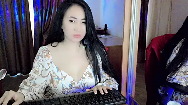 Snapshot of AsianQueens chatting on February 28, 2025, 2:31 pm AsianQueens online show from February 28, 2025, 2:31 pm