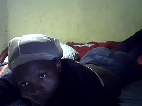 cute-shamza online show from November 9, 2025, 5:28 am