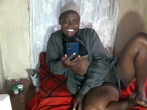 cute-shamza online show from February 12, 2026, 3:29 pm