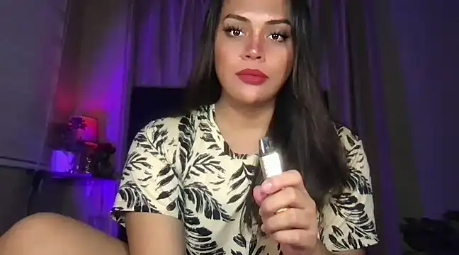  MissKhimberlyXxx  online show from January 8, 2025, 8:39 pm