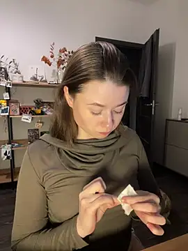 sweetest pie online show from January 20, 2025, 9:01 pm