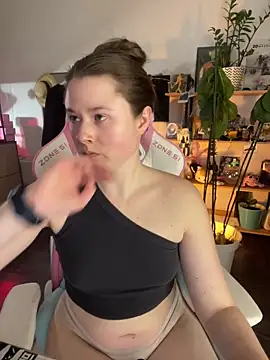 sweetest pie online show from March 24, 2026, 8:25 pm