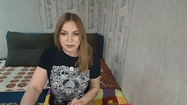 Pilly green  online show from February 5, 2026, 5:56 am