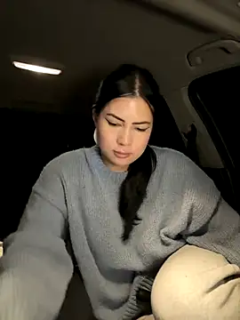 clairewntr online show from December 2, 2024, 10:01 pm