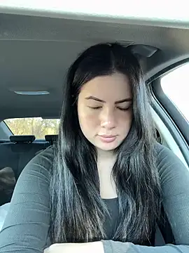 clairewntr online show from March 18, 2025, 2:59 pm