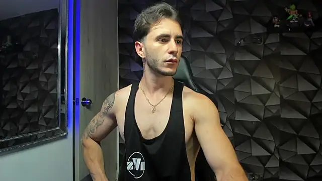 Latino stud4u online show from March 14, 2025, 12:32 am