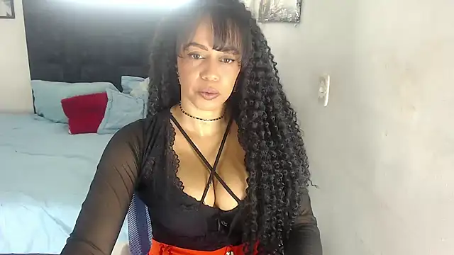 yeli xxx online show from November 26, 2025, 5:47 pm