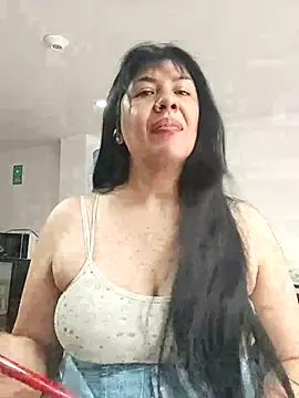 Snapshot of aisha_latina chatting on July 31, 2026, 2:49 pm aisha latina online show from July 31, 2026, 2:49 pm