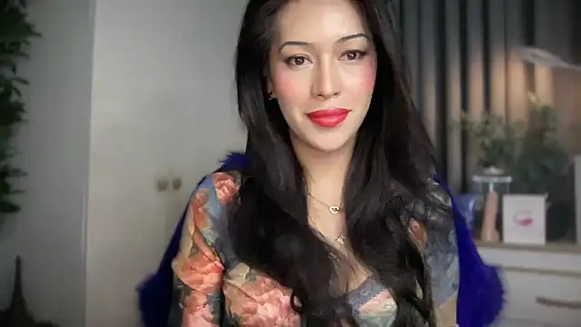 Snapshot of Jasmine_Elcock chatting on June 19, 2026, 6:45 pm Jasmine Elcock online show from June 19, 2026, 6:45 pm