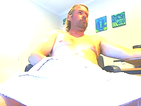 megaboy411 online show from February 26, 2025, 2:48 am