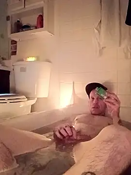 Snapshot of CAMINCHANCE chatting on December 21, 2025, 1:40 pm CAMINCHANCE online show from December 21, 2025, 1:40 pm