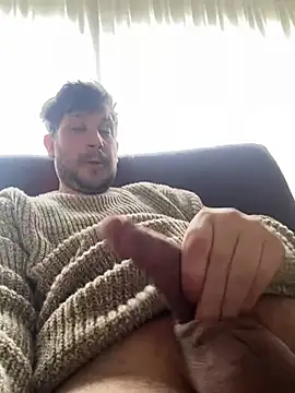 Taxidriver1988 online show from February 8, 2025, 1:33 pm