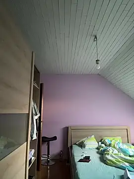 Taxidriver1988 online show from March 14, 2025, 5:13 pm