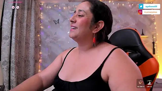 agathaxxx-69 online show from December 3, 2025, 7:45 pm