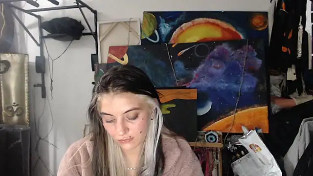 mariecam420 online show from March 13, 2025, 1:21 am