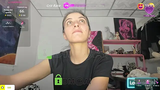 mariecam420 online show from April 17, 2026, 10:46 pm