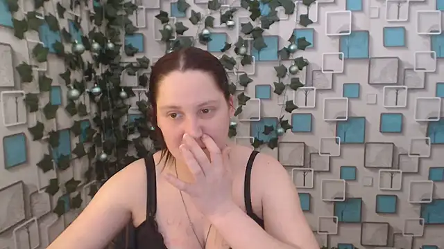 JosieJun  online show from January 17, 2025, 10:56 pm