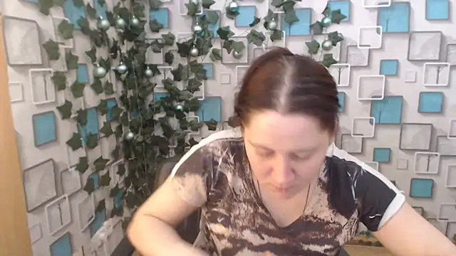 JosieJun  online show from January 30, 2025, 8:53 pm