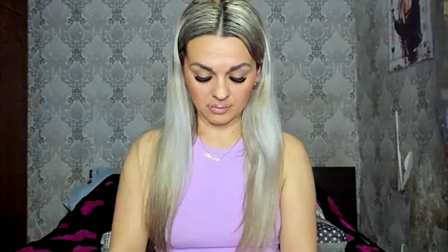 NicoletMoore online show from March 3, 2025, 8:43 pm