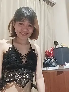 Little suzy5 online show from March 3, 2025, 5:29 pm