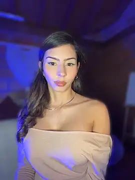 RouseColins online show from April 21, 2026, 11:18 pm