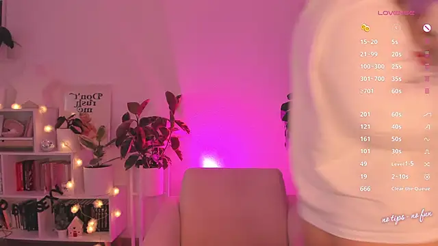 pussy-kattt online show from November 23, 2025, 8:58 am